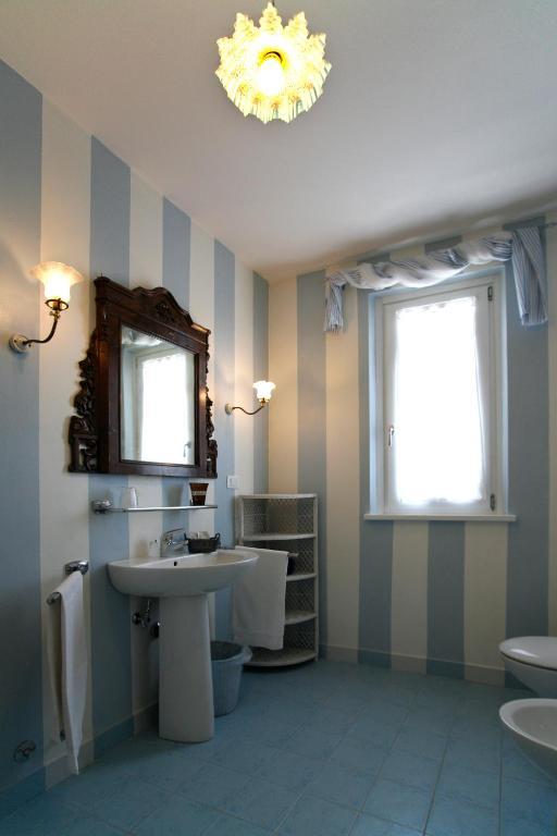 Villa Amelia Rooms 마리아나디피에트라산타 객실 사진