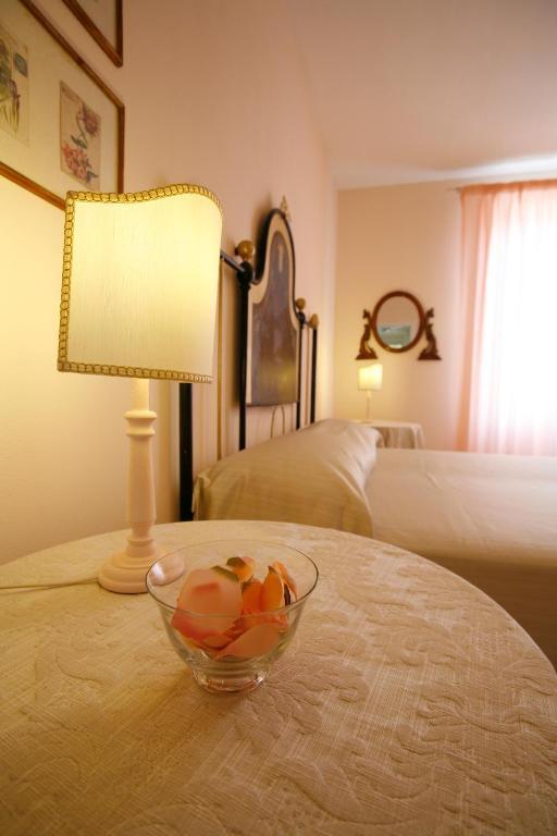 Villa Amelia Rooms 마리아나디피에트라산타 객실 사진